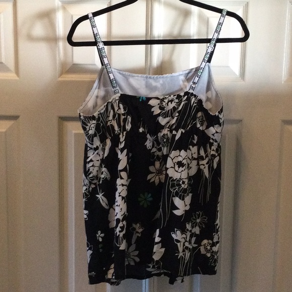 Roxy Tank Top - Picture 3 of 4